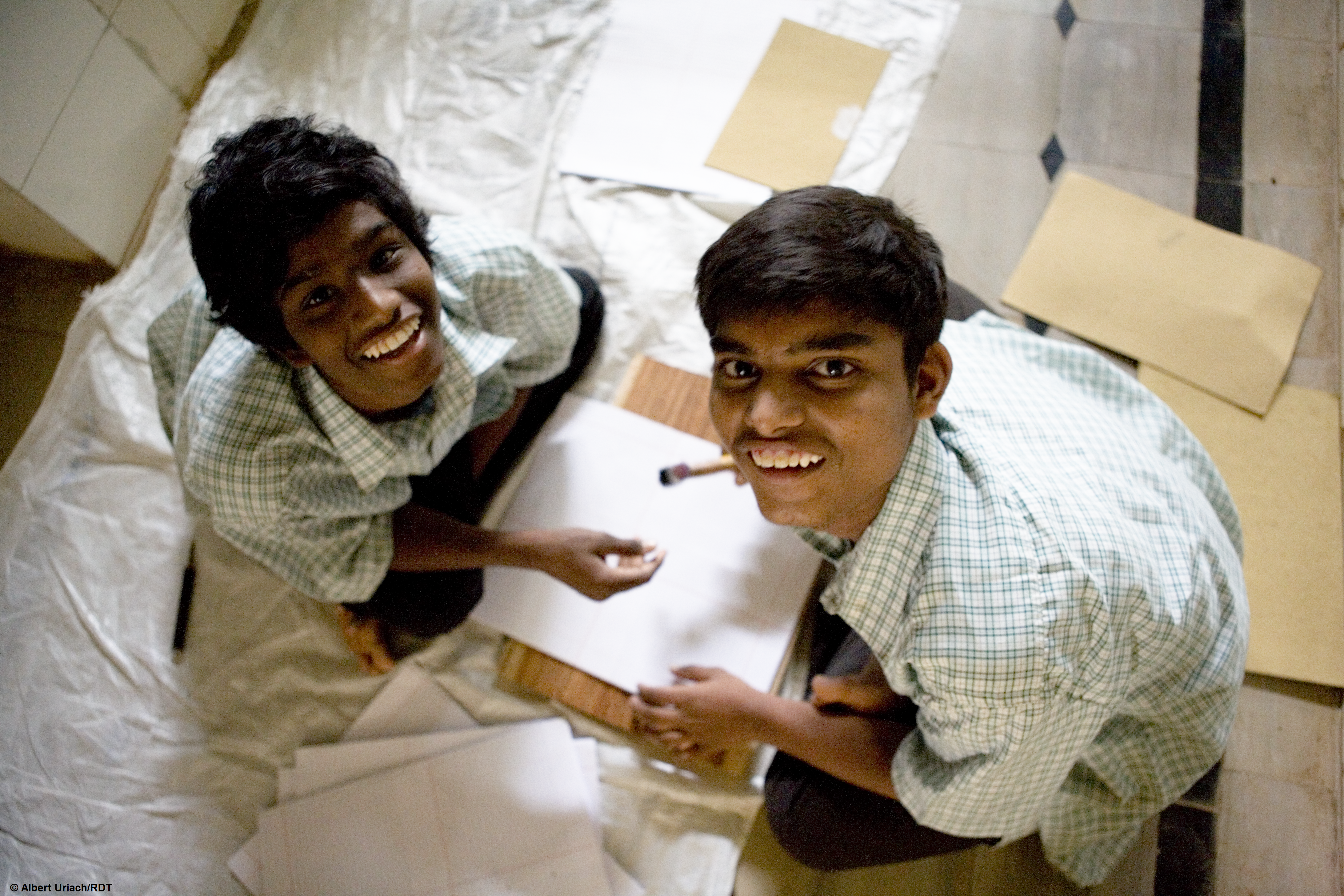 Inklusion für Menschen und Kinder mit Behinderung: Wir stellen Männern, Frauen und Kindern mit Behinderung orthopädische Hilfsmittel zur Verfügung, um deren Mobilität zu fördern.